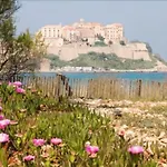 Calvi 3*