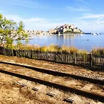Calvi 3*