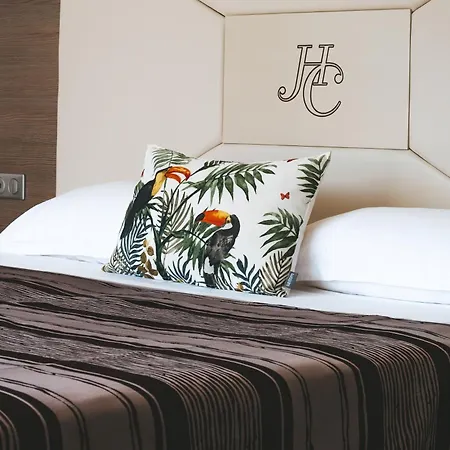 מלון Calvi קאלבי