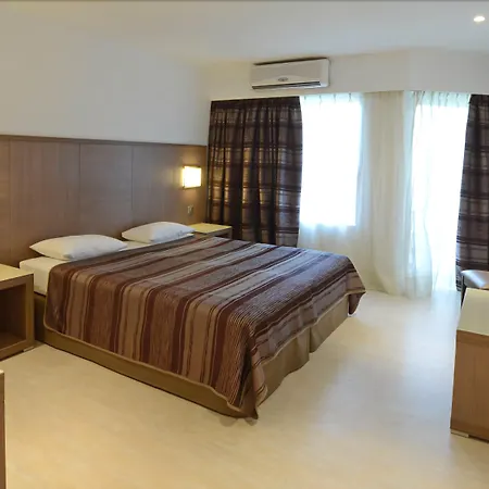 Ξενοδοχείο Calvi