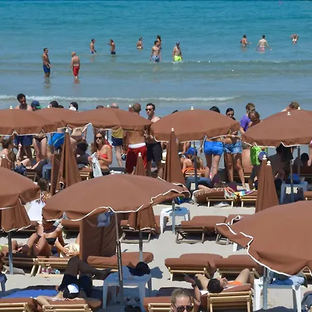 Ξενοδοχείο Calvi Καλβί