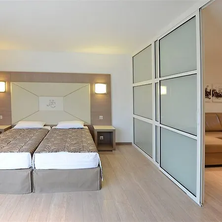Calvi Hotel 3*