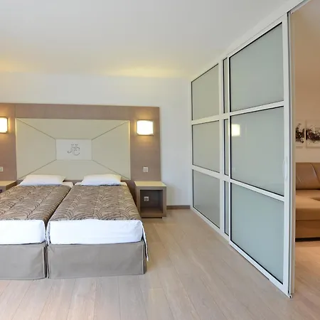 Calvi Ξενοδοχείο 3*