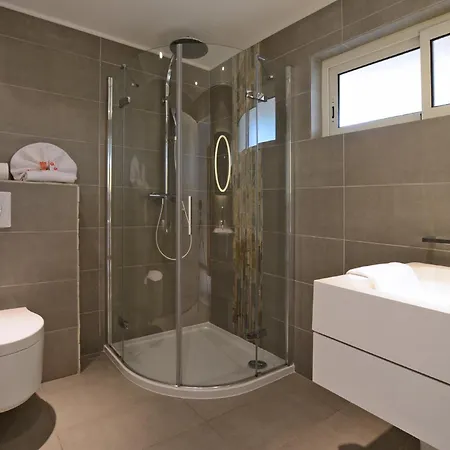 Ξενοδοχείο Calvi 3*